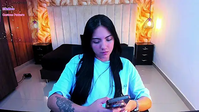 Snapshot of miichael_black chatting on 05/02/26, 12:32 miichael black online show from 05/02/26, 12:32