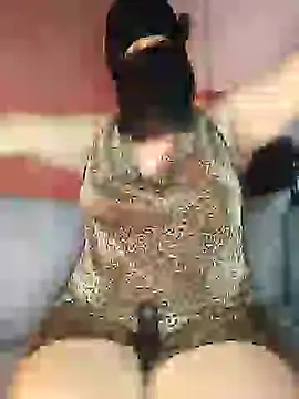 Snapshot of Cat_Sharisa chatting on 01/21/25, 09:03 Cat Sharisa online show from 01/21/25, 09:03