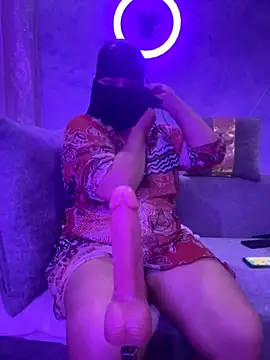 Snapshot of Cat_Sharisa chatting on 09/10/25, 08:47 Cat Sharisa online show from 09/10/25, 08:47