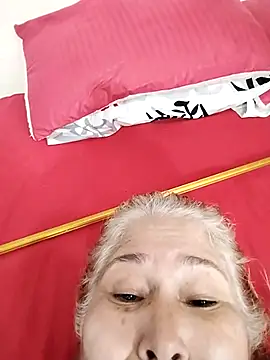 girl amada online show from 11/02/25, 06:21