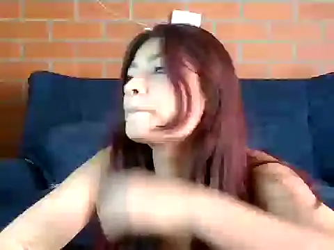 Snapshot of hanna_beili chatting on 02/07/25, 06:13 hanna beili online show from 02/07/25, 06:13