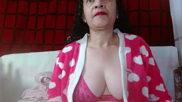 Snapshot of Tita_Madurita chatting on 06/27/26, 08:19 Tita Madurita online show from 06/27/26, 08:19