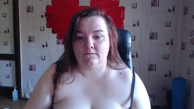 Snapshot of TasyaBigTTs chatting on 09/21/25, 09:55 TasyaBigTTs online show from 09/21/25, 09:55