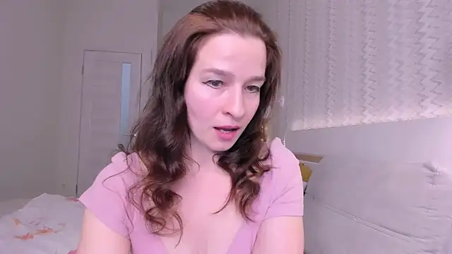Snapshot of Clear_Angel chatting on 02/21/25, 03:54 Clear Angel online show from 02/21/25, 03:54