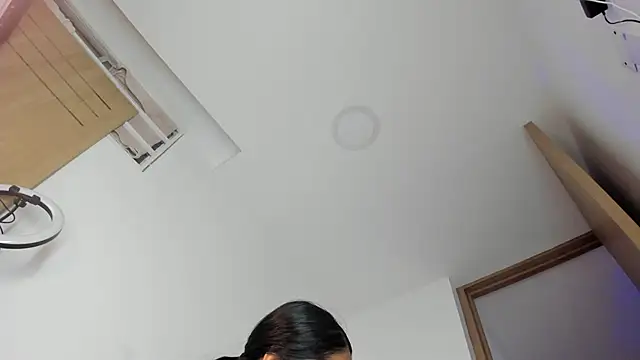 emiily15   online show from 06/22/26, 10:18
