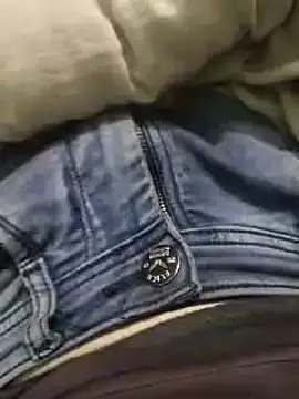 Snapshot of iaparna chatting on 01/16/25, 03:13 iaparna online show from 01/16/25, 03:13