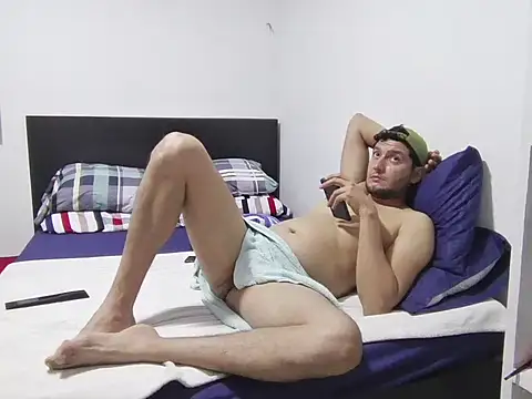 Snapshot of 2020dastan chatting on 01/27/25, 02:42 2020dastan online show from 01/27/25, 02:42