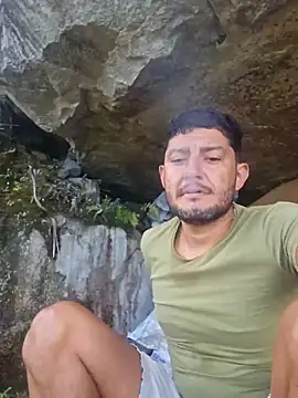 Snapshot of 2020dastan chatting on 11/01/25, 08:33 2020dastan online show from 11/01/25, 08:33