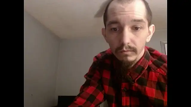 Snapshot of VanceFontaine chatting on 12/16/25, 02:16 VanceFontaine online show from 12/16/25, 02:16