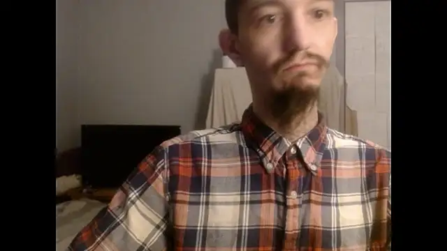 Snapshot of VanceFontaine chatting on 12/17/25, 05:35 VanceFontaine online show from 12/17/25, 05:35