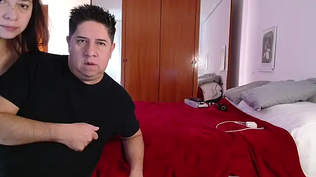 Snapshot of THIAGOEVA chatting on 11/29/25, 09:45 THIAGOEVA online show from 11/29/25, 09:45