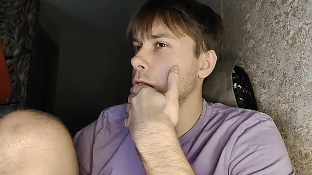 Snapshot of mike_peach chatting on 02/07/25, 10:20 mike peach online show from 02/07/25, 10:20