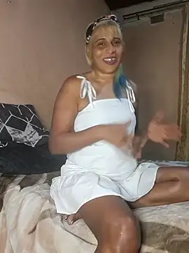 Goodgirlsue 77 online show from 10/25/25, 05:30