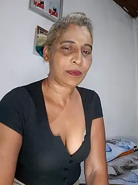 Goodgirlsue 77 online show from 02/24/26, 07:23