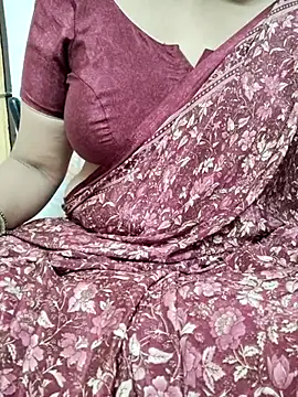 Snapshot of sunitha-3 chatting on 02/24/25, 05:00 sunitha-3 online show from 02/24/25, 05:00