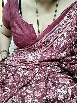 Snapshot of sunitha-3 chatting on 02/24/25, 08:06 sunitha-3 online show from 02/24/25, 08:06