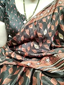 Snapshot of sunitha-3 chatting on 02/25/25, 02:44 sunitha-3 online show from 02/25/25, 02:44