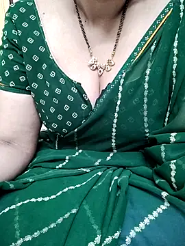 Snapshot of sunitha-3 chatting on 03/03/25, 08:49 sunitha-3 online show from 03/03/25, 08:49
