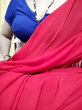 Snapshot of sunitha-3 chatting on 03/09/25, 03:49 sunitha-3 online show from 03/09/25, 03:49