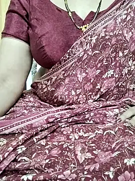 Snapshot of sunitha-3 chatting on 03/12/25, 12:47 sunitha-3 online show from 03/12/25, 12:47