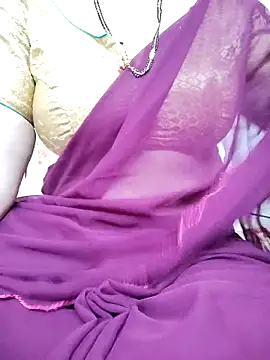 Snapshot of sunitha-3 chatting on 03/15/25, 05:41 sunitha-3 online show from 03/15/25, 05:41