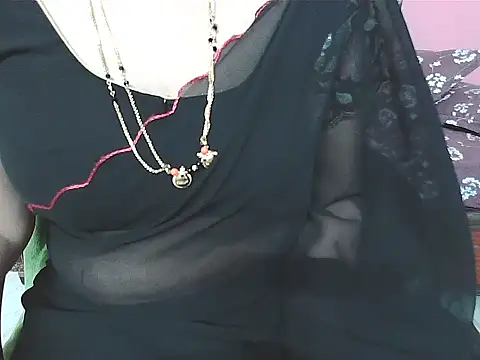 Snapshot of sunitha-3 chatting on 09/17/25, 05:36 sunitha-3 online show from 09/17/25, 05:36