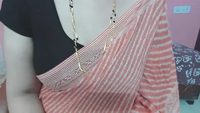 Snapshot of sunitha-3 chatting on 09/21/25, 07:21 sunitha-3 online show from 09/21/25, 07:21