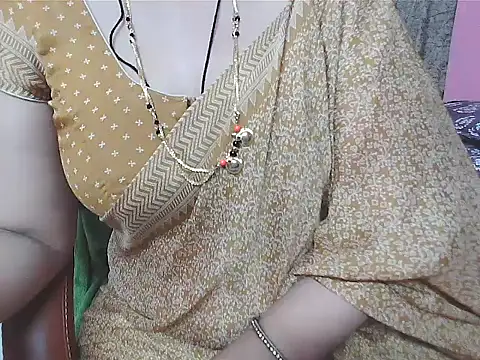 Snapshot of sunitha-3 chatting on 10/01/25, 06:25 sunitha-3 online show from 10/01/25, 06:25