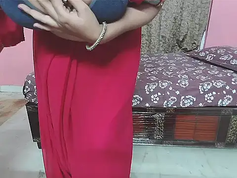 Snapshot of sunitha-3 chatting on 10/02/25, 07:10 sunitha-3 online show from 10/02/25, 07:10