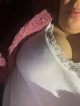 Snapshot of Samarr_9and chatting on 03/14/25, 01:37 Samarr 9and online show from 03/14/25, 01:37