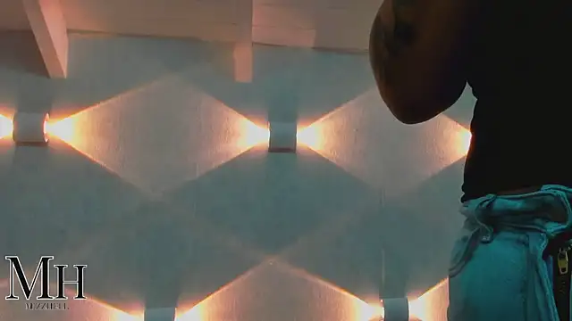 MizzHell online show from 03/25/26, 03:45