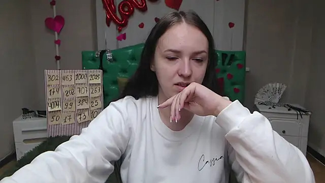 IsabelBlackberry online show from 09/20/25, 05:08