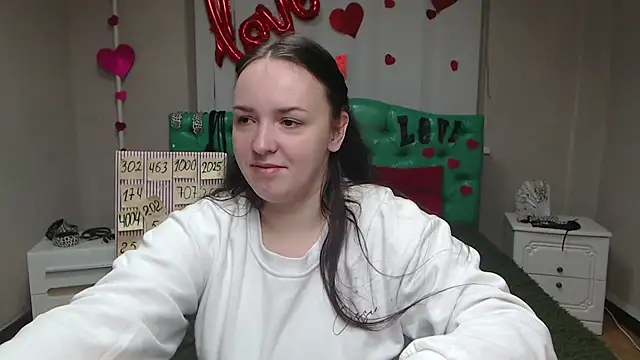 IsabelBlackberry online show from 10/04/25, 05:05