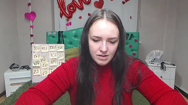 IsabelBlackberry online show from 10/10/25, 05:06