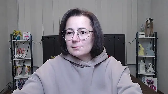 MarieSho online show from 02/07/25, 07:18