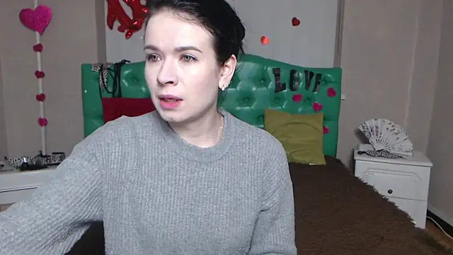 JasmineKouch online show from 01/19/26, 06:17