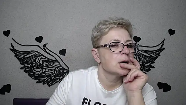 EmiliaGree online show from 03/27/26, 06:18