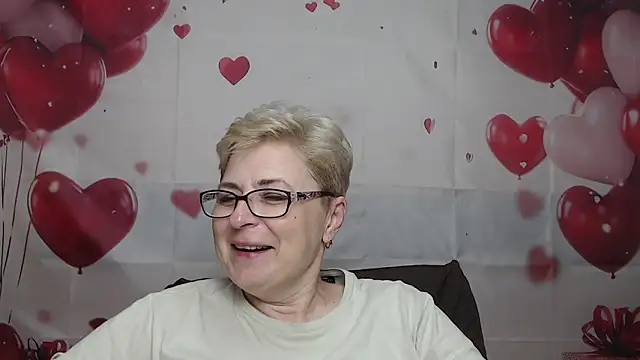 EmiliaGree online show from 04/09/26, 05:18