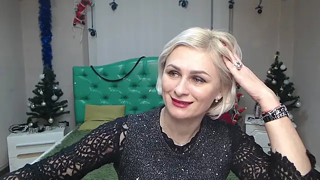 OliviaHorst online show from 12/19/24, 09:18