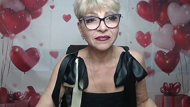 EllaBonito online show from 05/16/26, 05:48