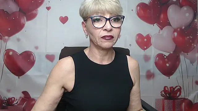 EllaBonito online show from 05/17/26, 05:38