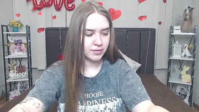 Snapshot of LauraHlot chatting on 05/12/26, 05:48 LauraHlot online show from 05/12/26, 05:48