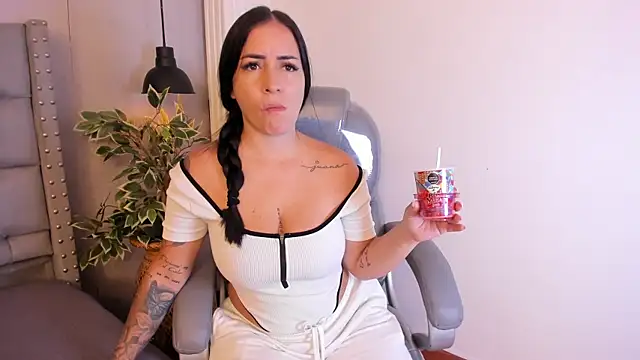 Sofia  rivera online show from 04/11/26, 12:20