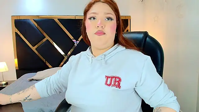 Camiila Osorio online show from 05/28/26, 07:11