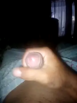 Snapshot of taylorWiiz chatting on 09/16/25, 12:39 taylorWiiz online show from 09/16/25, 12:39