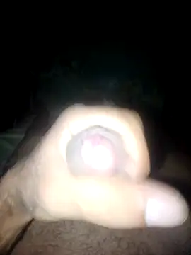 Snapshot of taylorWiiz chatting on 10/05/25, 04:44 taylorWiiz online show from 10/05/25, 04:44