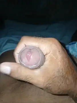 Snapshot of taylorWiiz chatting on 11/29/25, 05:21 taylorWiiz online show from 11/29/25, 05:21