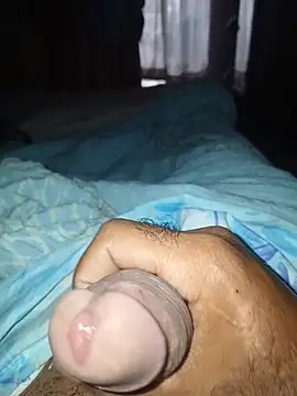 Snapshot of taylorWiiz chatting on 11/30/25, 12:53 taylorWiiz online show from 11/30/25, 12:53