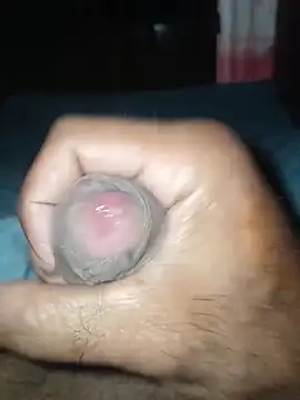 Snapshot of taylorWiiz chatting on 12/04/25, 01:09 taylorWiiz online show from 12/04/25, 01:09