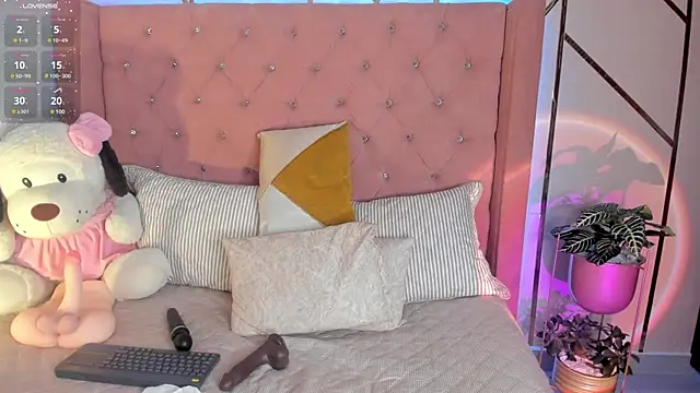 foxxxmegan online show from 02/13/25, 07:52